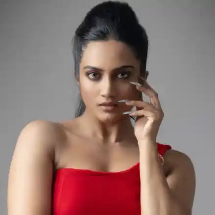 Amika Shail Photo
