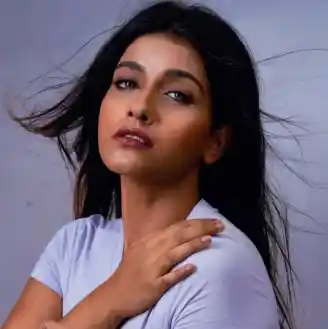 Saisha Khan Photo